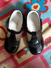 clarks daisy school shoes